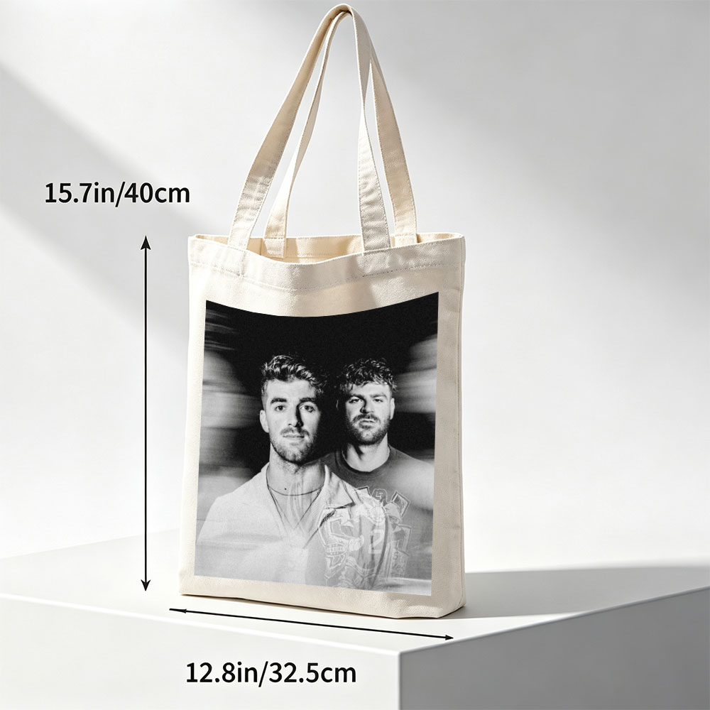 Liam Payne and a Friend in a Black-and-White Portrait with Blurred Background - Canvas tote bags