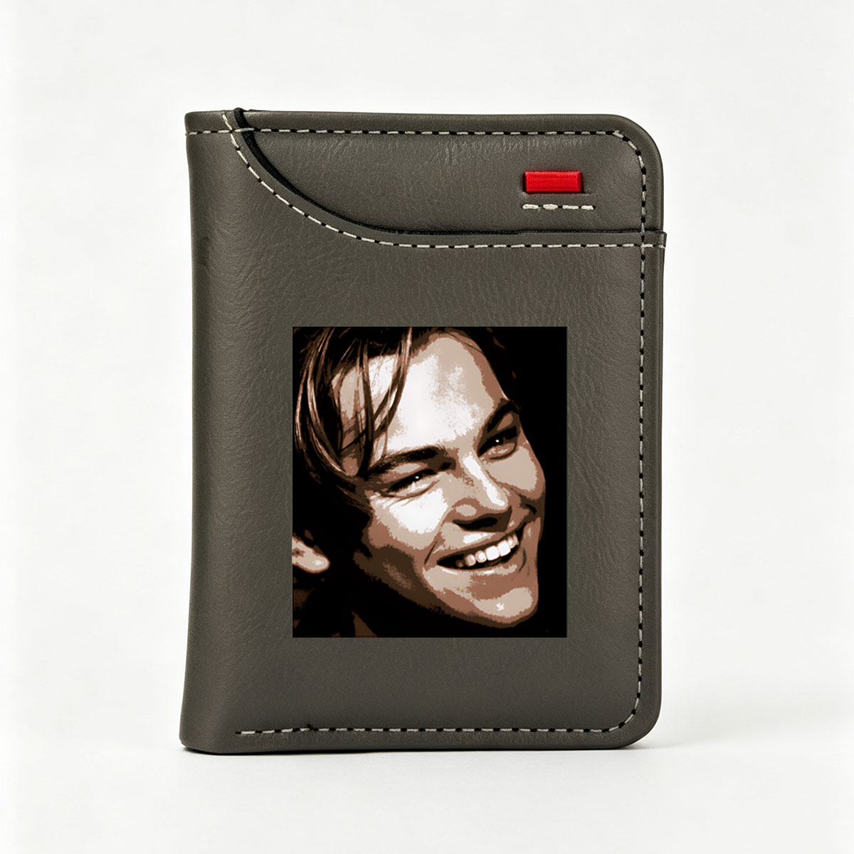 Leonardo DiCaprio Smiling Portrait - Vertical Style Wallet
