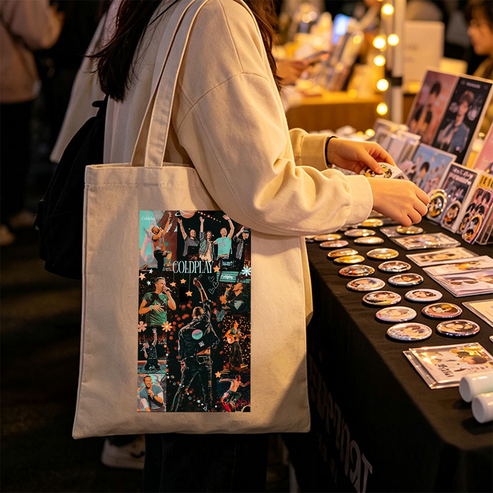 Coldplay Live Performance Collage Featuring Dynamic Concert Moments and Band Members on Stage - Canvas tote bags