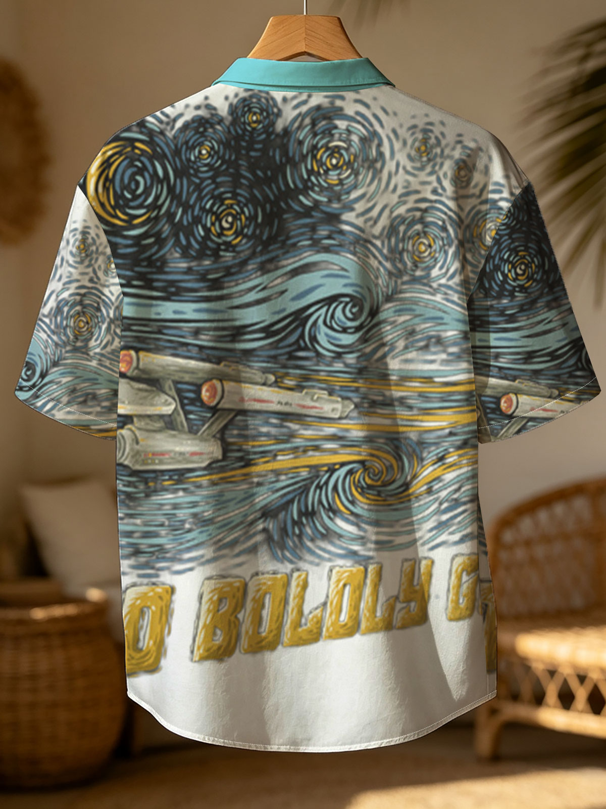 Star Trek USS Enterprise in Van Gogh Style: To Boldly Cogh -  Shirt