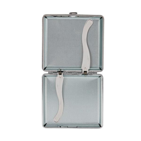 Tennessee warehouse, USA - Leather iron clip cigarette case