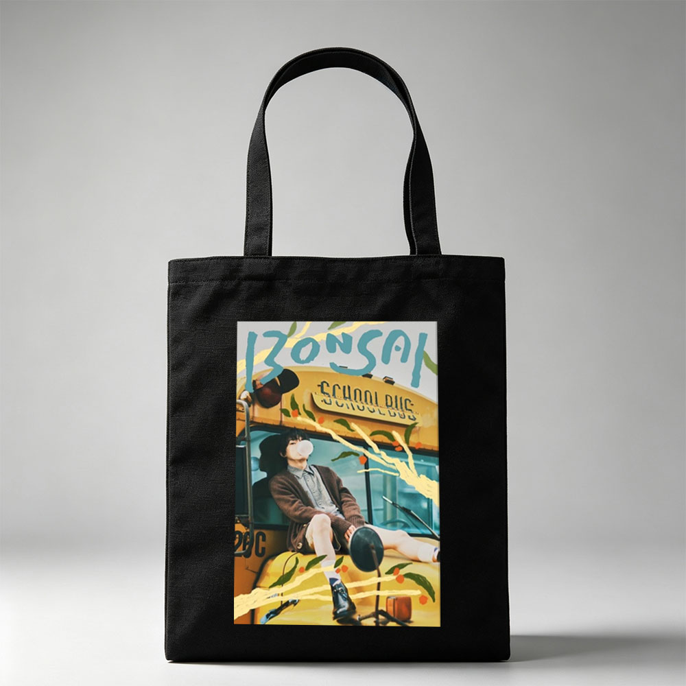 IZ*ONE AI School Bus Scene with Youthful Charm and Artistic Elements - Canvas tote bags