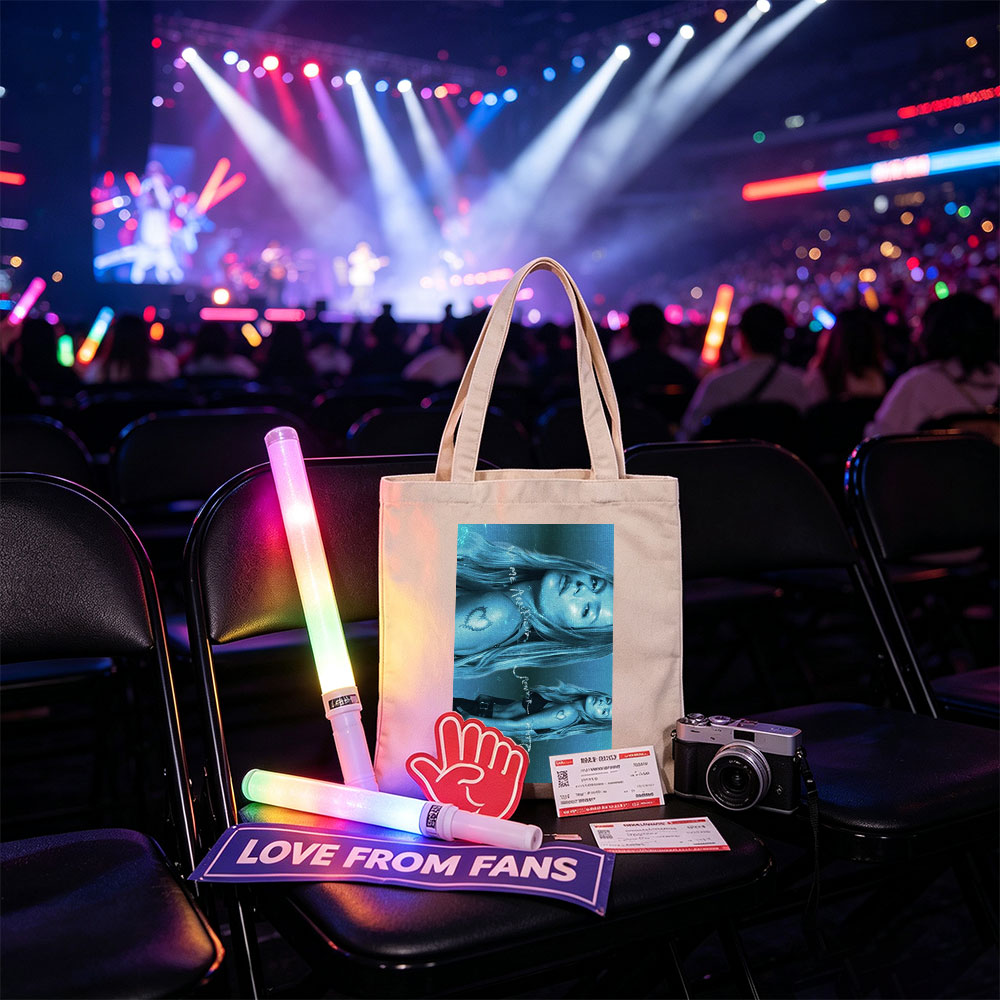 Lana Del Rey Underwater Scene - Ethereal Blue Portrait with Heart Tattoo and Flowing Hair - Canvas tote bags