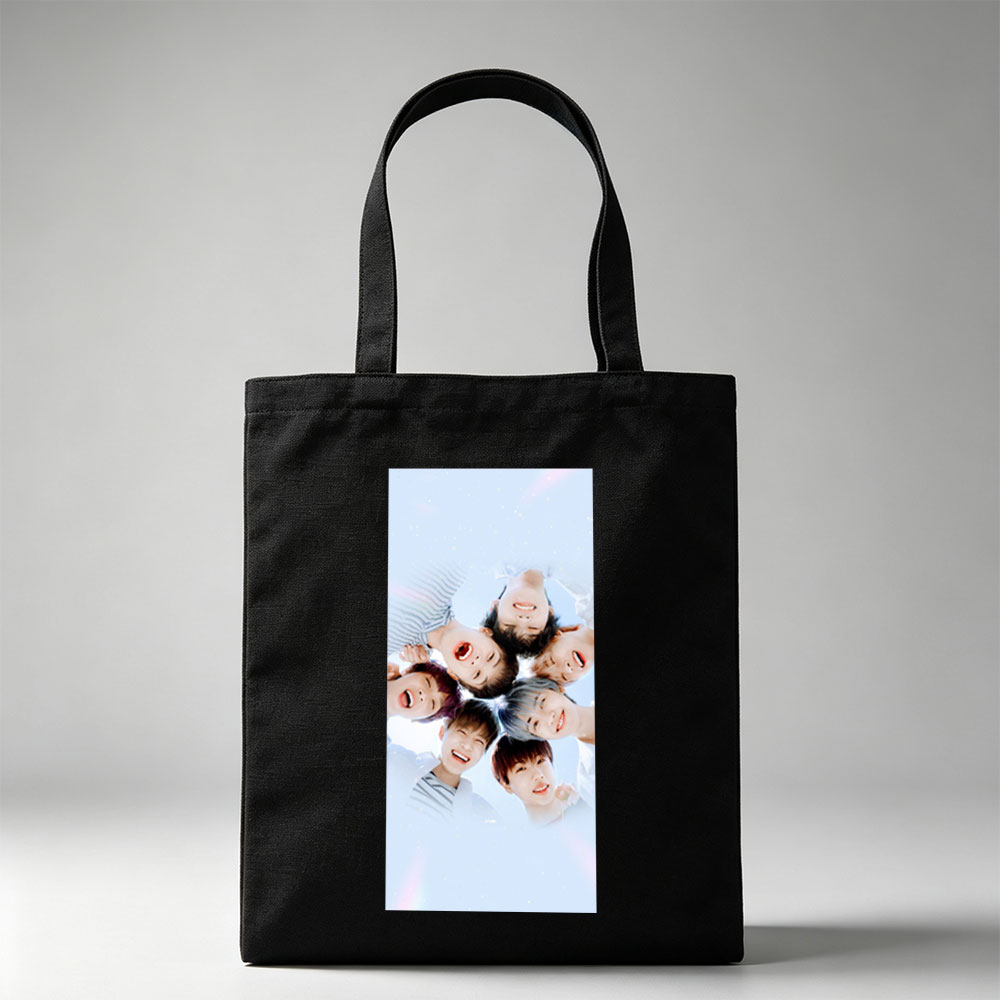 NCT Dream Members in a Circle Formation with Joyful Expressions Against a Sparkling Sky Background - Canvas tote bags