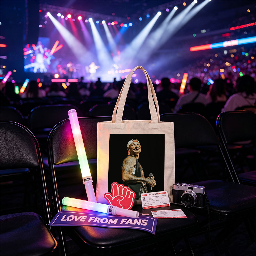 Avicii Performing on Stage with Microphone and Tattooed Arms - Canvas tote bags