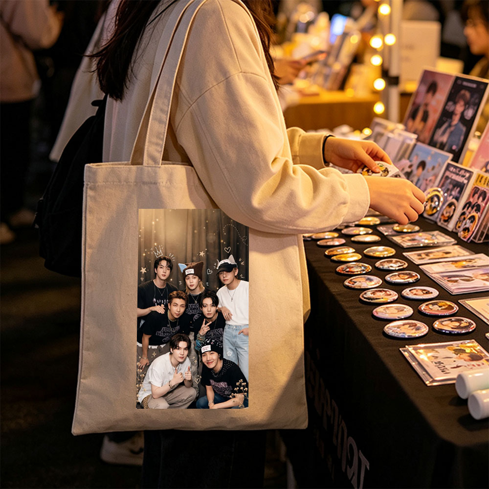 SEVENTEEN Group Photo with Festive Accessories and Sparkling Background - Canvas tote bags
