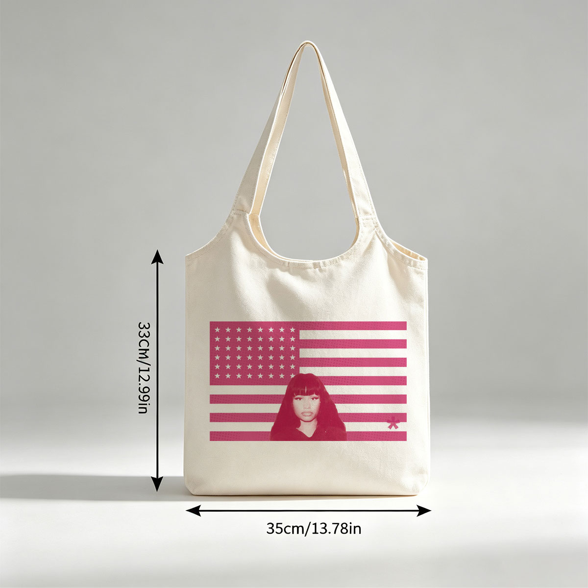 Nicki Minaj in Front of Pink American Flag Background - Canvas shoulder bags/