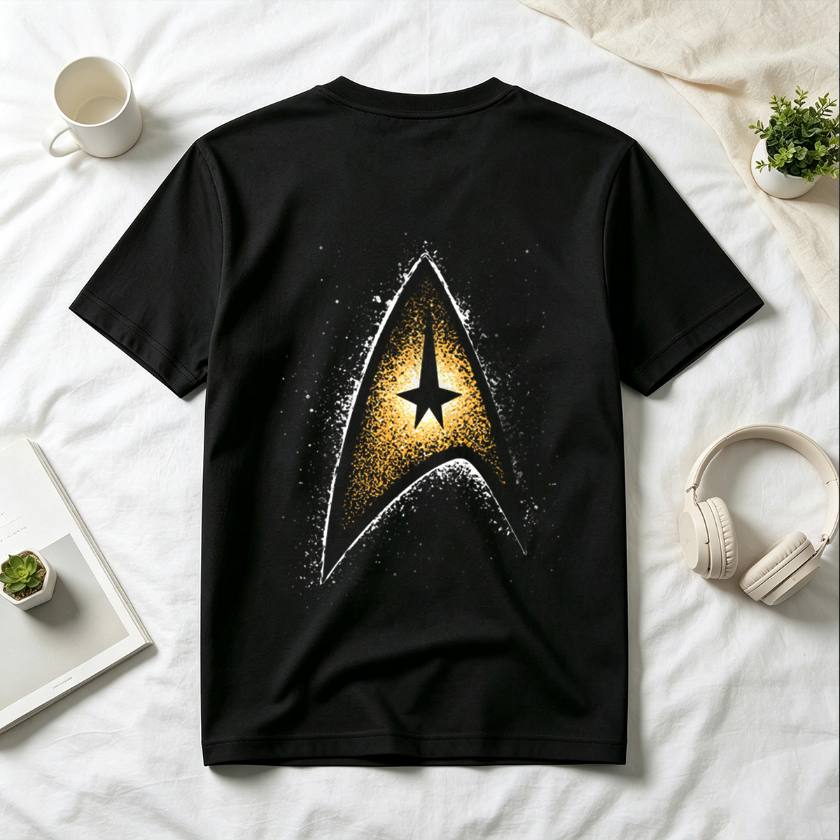 Star Trek: The Original Series - Captain Kirk and Spock - Tee