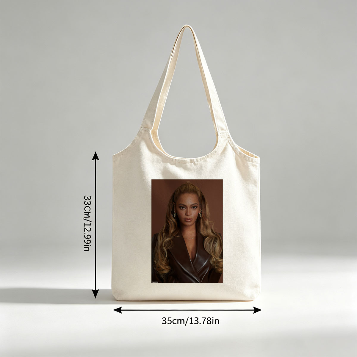 Beyonce in a Bold Brown Leather Look with Elegant Waves and Gold Jewelry - Canvas shoulder bags/