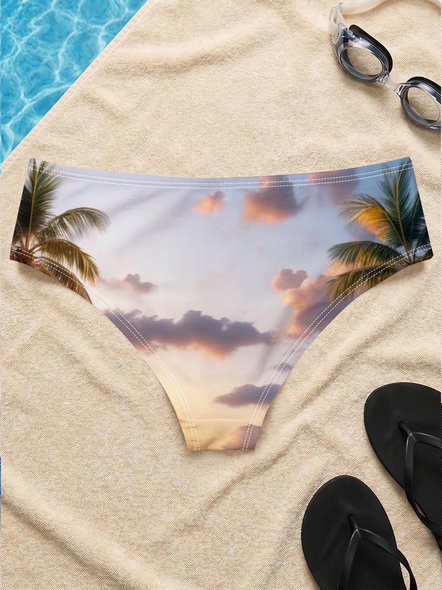 Tropical Sunset Beach with Palm Trees and Calm Ocean -  Men's swim trunks