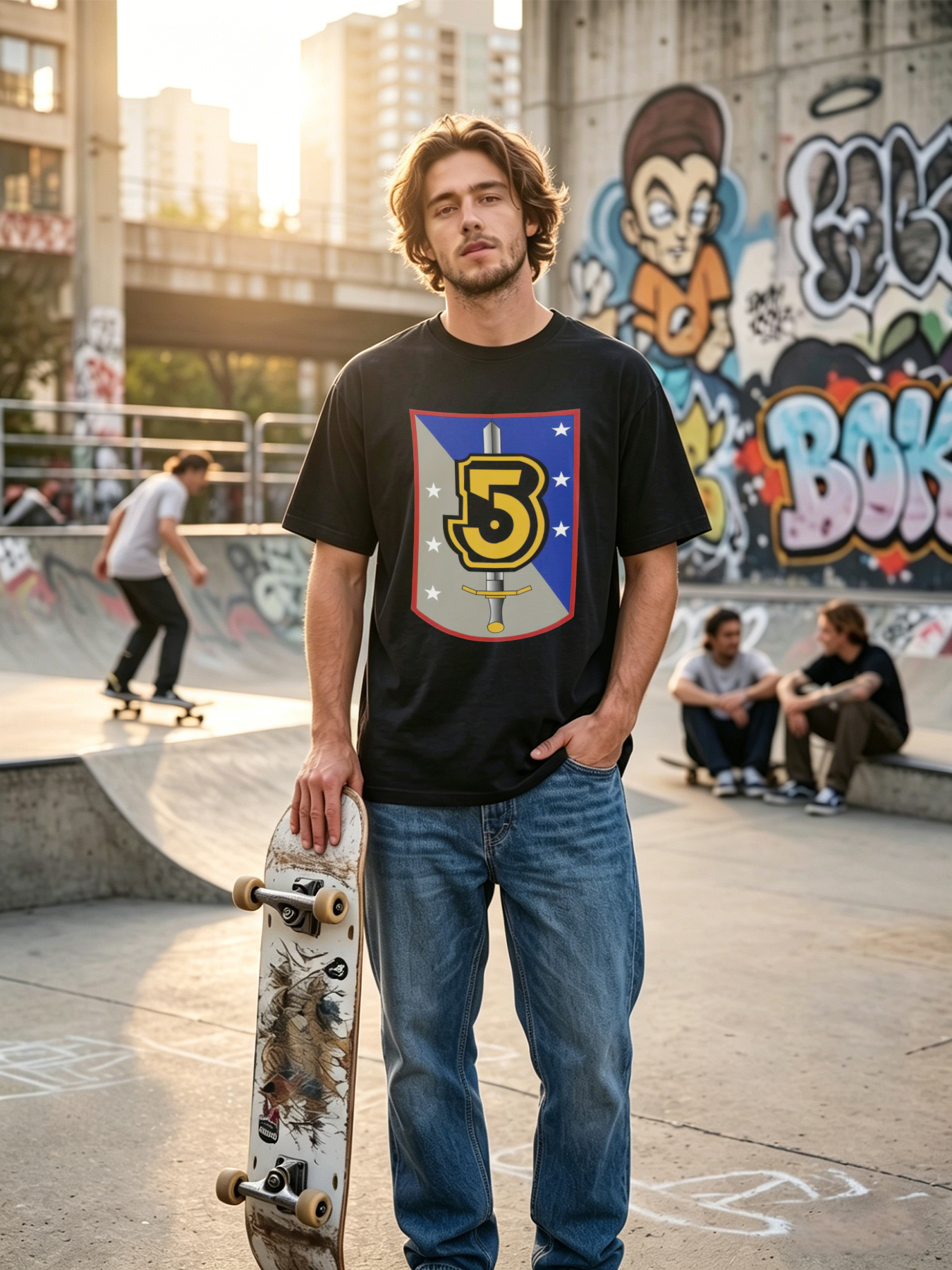 Men's Printed T-Shirt with Number 5 Sword Shield Design, Casual Round Neck Summer Lightweight Breathable Short Sleeve Tee for Military Enthusiasts and Outdoor Activities