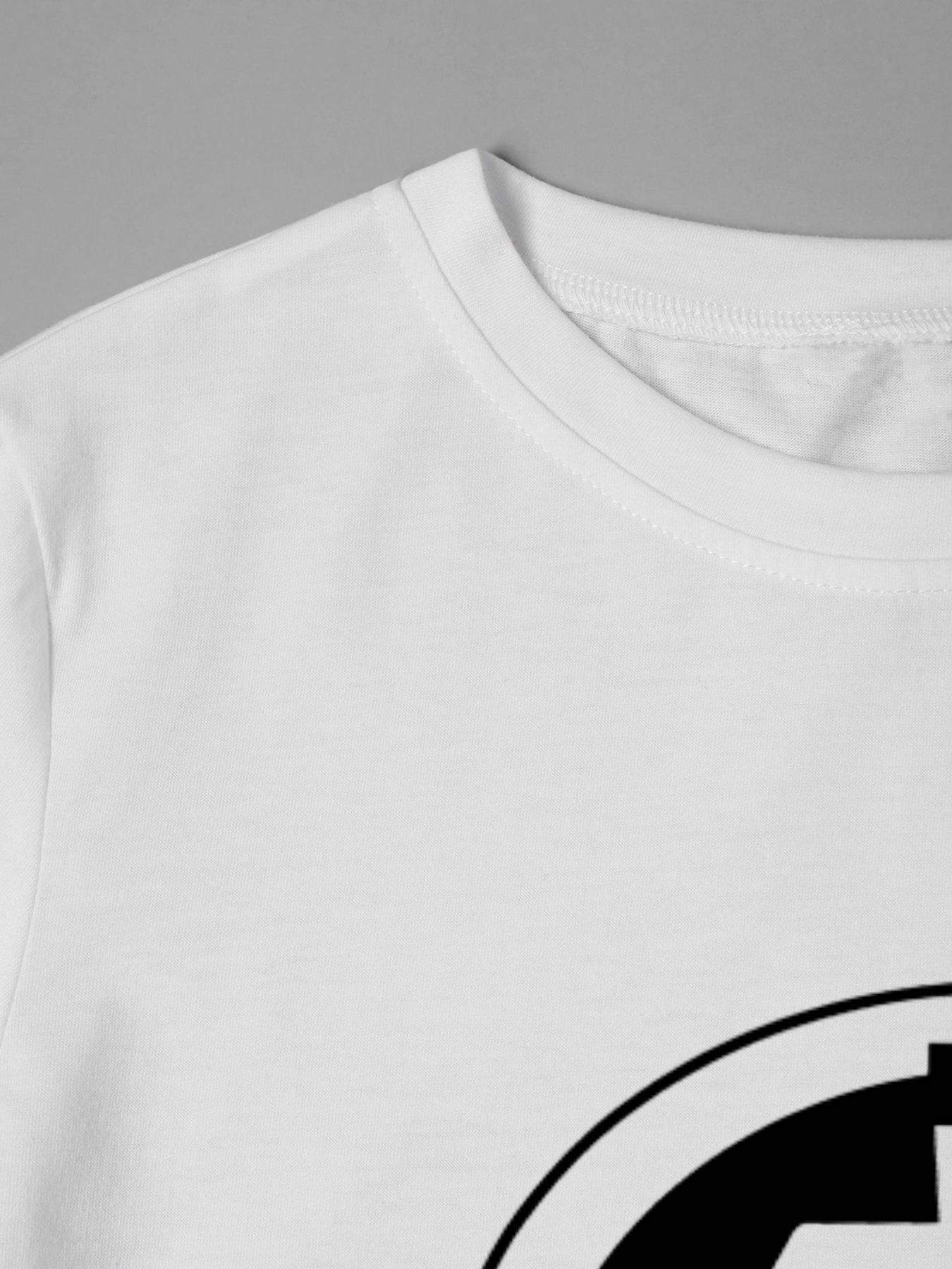 Men's Printed T-Shirt with Wacker Robot Graphic and Bold Text Design, Casual Round Neck Summer Lightweight Breathable Short Sleeve Tee for Everyday Wear, Outdoor Activities, and Urban Style, Ideal for Tech Lovers and Trendy Adults