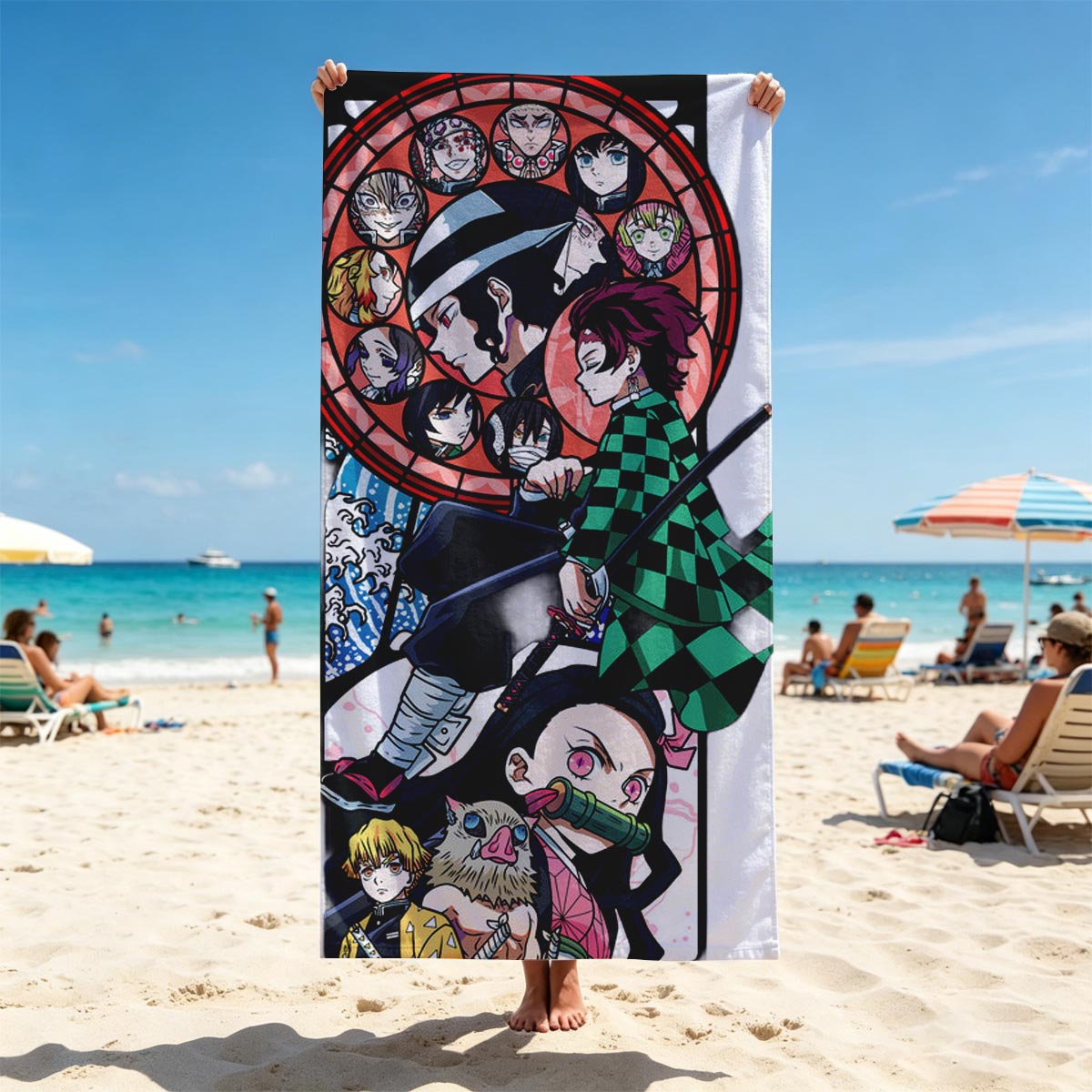 Demon Slayer: Tanjiro, Nezuko, Zenitsu, Inosuke, and Hashira in Action - Beach towels