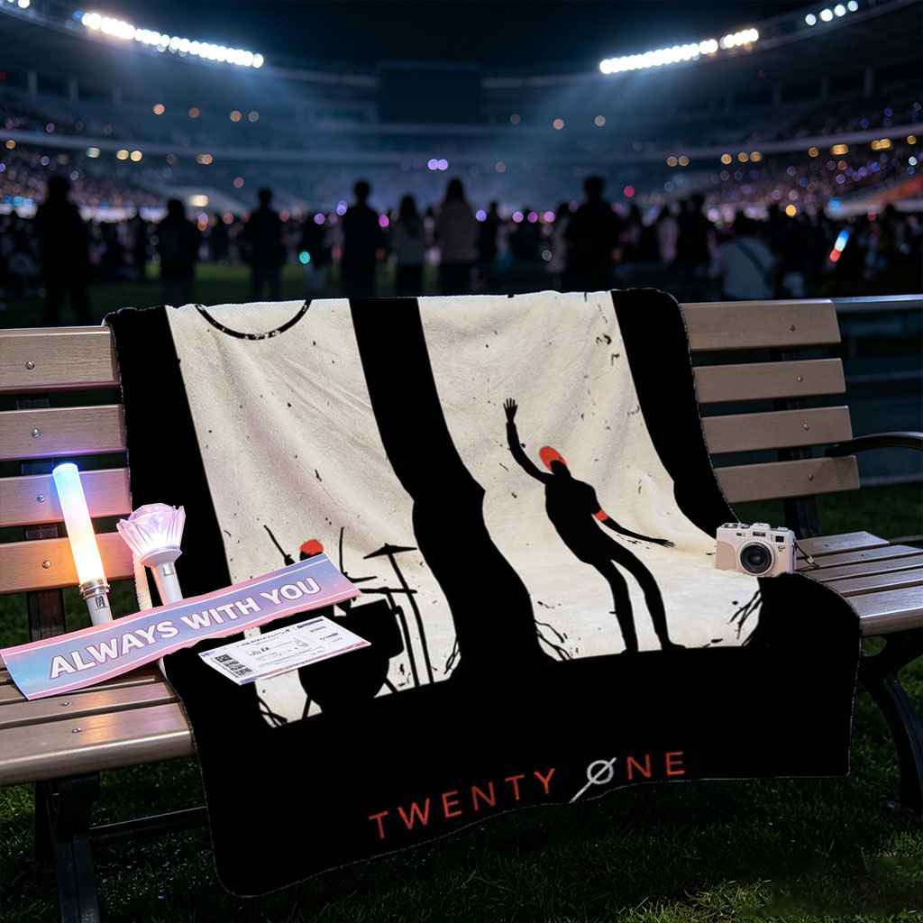 Twenty One Pilots Live Performance Silhouette Artwork - Blankets