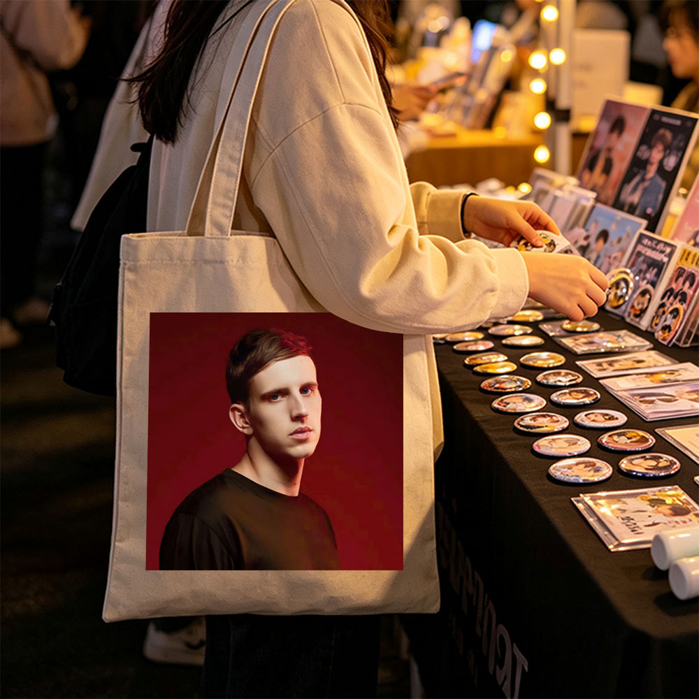 Martin Garrix in Studio Portrait Against Red Background - Canvas tote bags