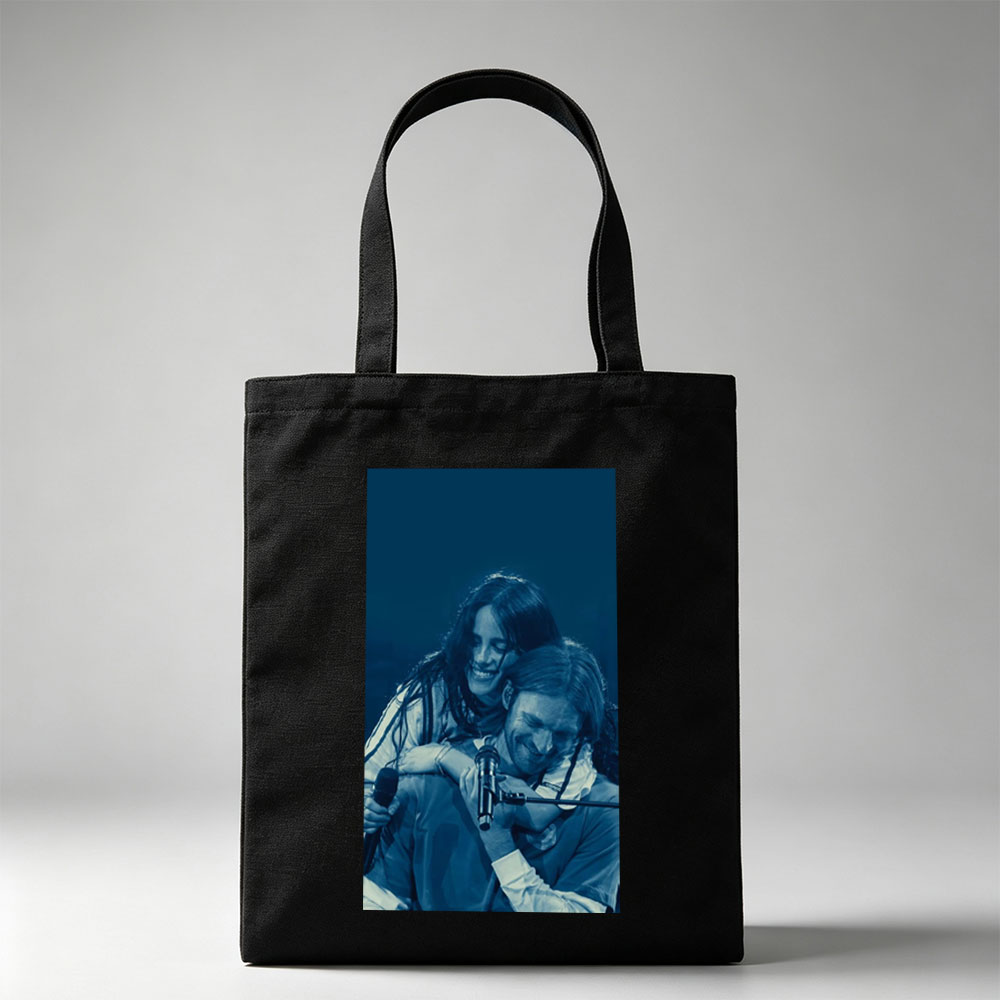 Lana Del Rey and Jack Antonoff on Stage Sharing a Joyful Moment During Live Performance - Canvas tote bags