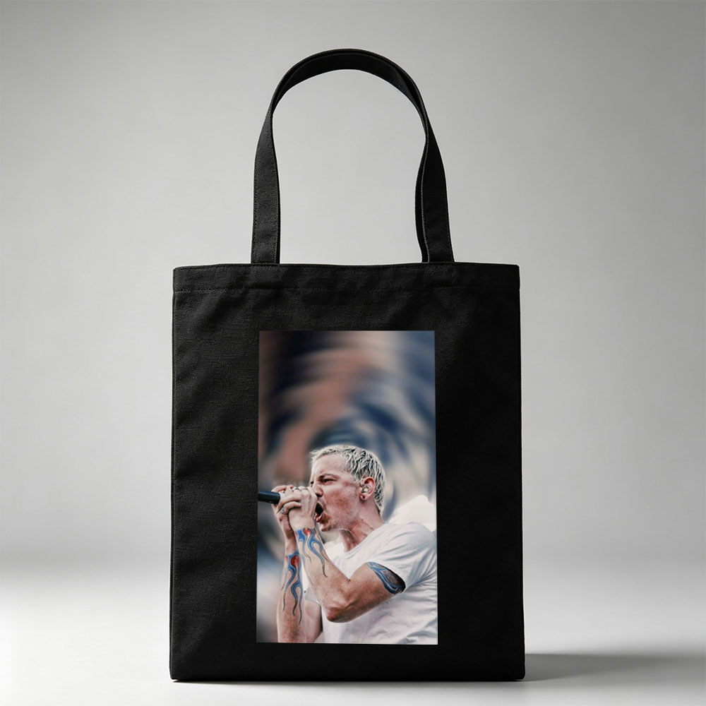 Blink-182 Lead Singer Performing with Microphone and Tattooed Arms - Canvas tote bags