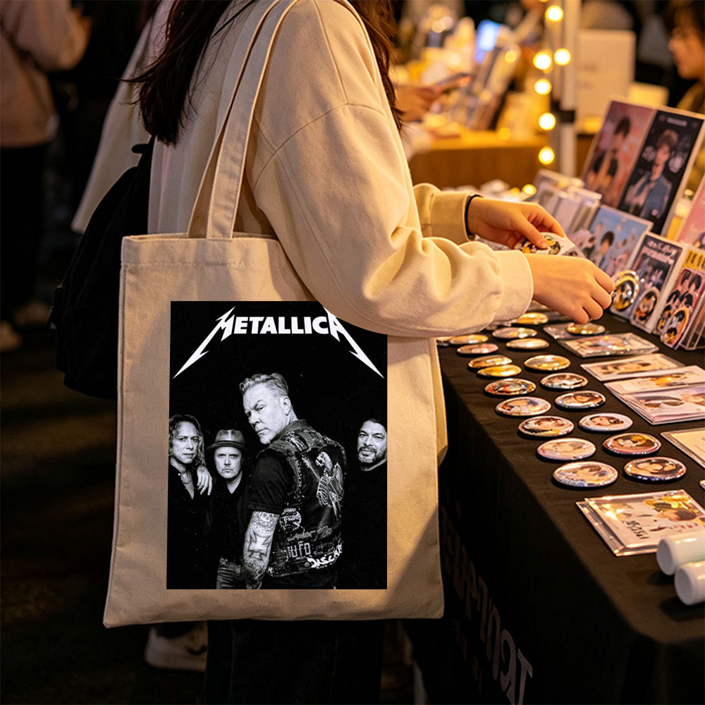 Metallica Band Members in Black and White Portrait with Iconic Logo - Canvas tote bags