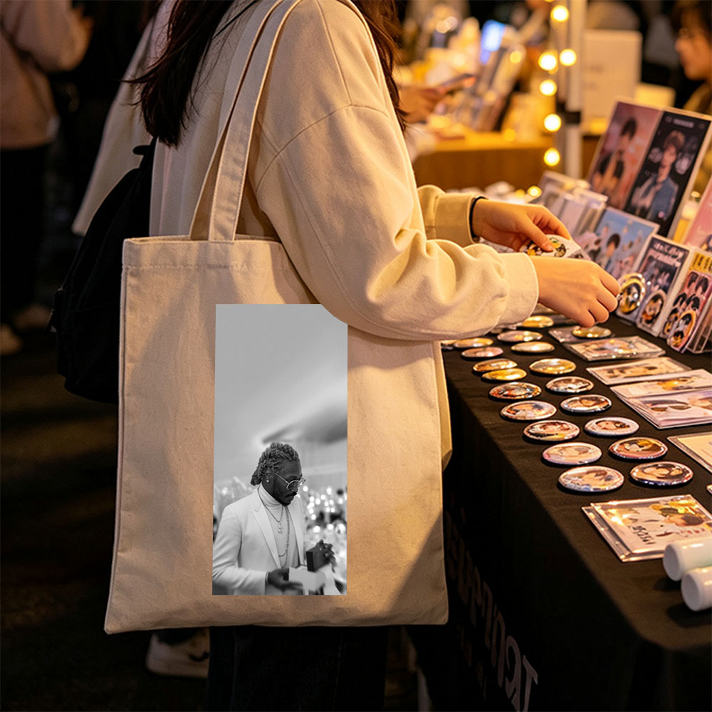 Tory Lanez at a Formal Event Wearing a White Suit and Glasses in Black and White Photo - Canvas tote bags