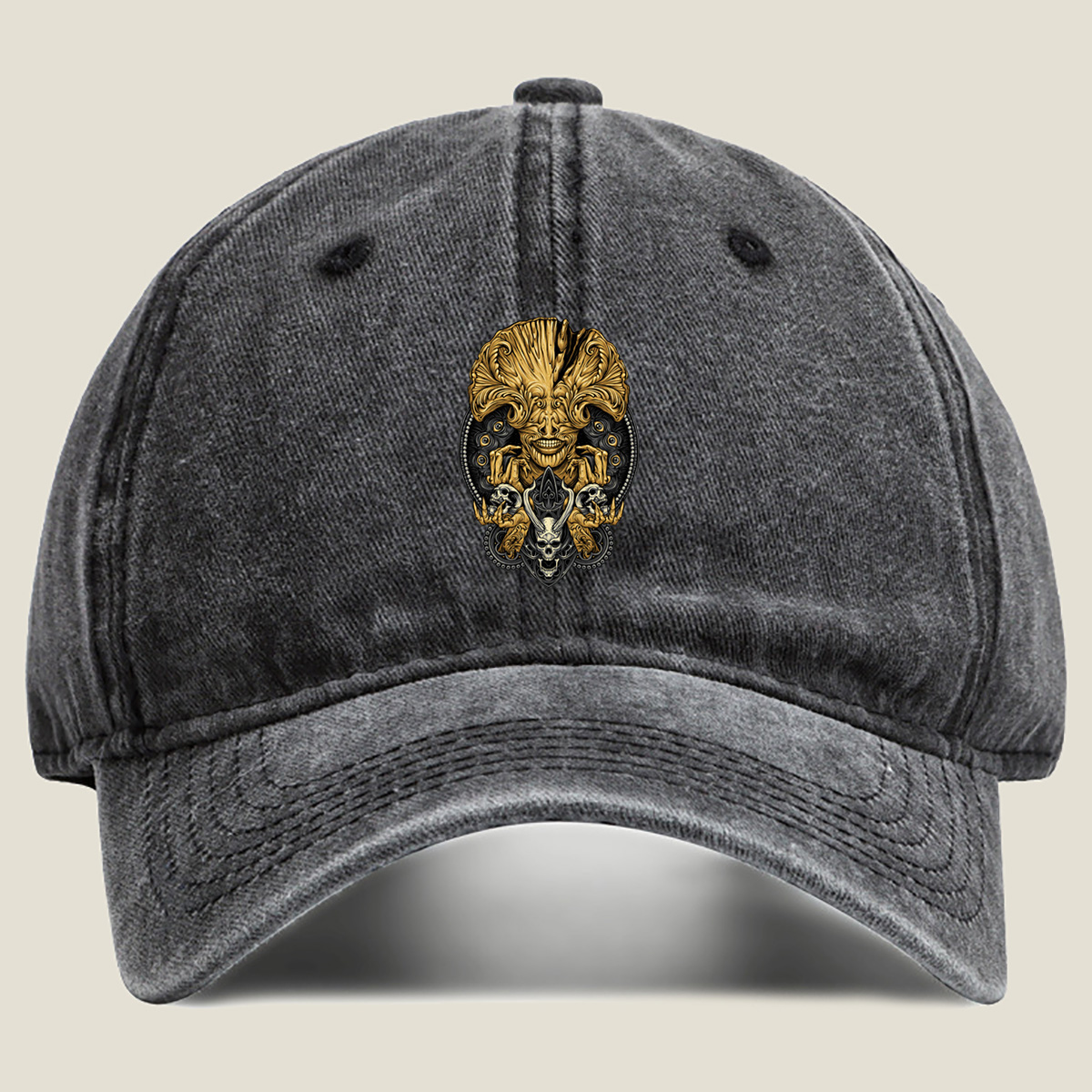 Alien vs. Predator: Golden Xenomorph and Skulls - Washed Denim - Baseball Cap