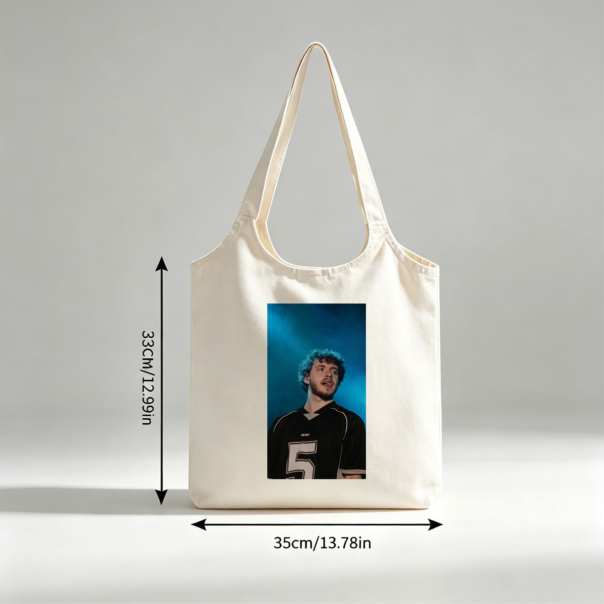Lauv Performing on Stage in a Black Jersey with Number 5 - Canvas shoulder bags/