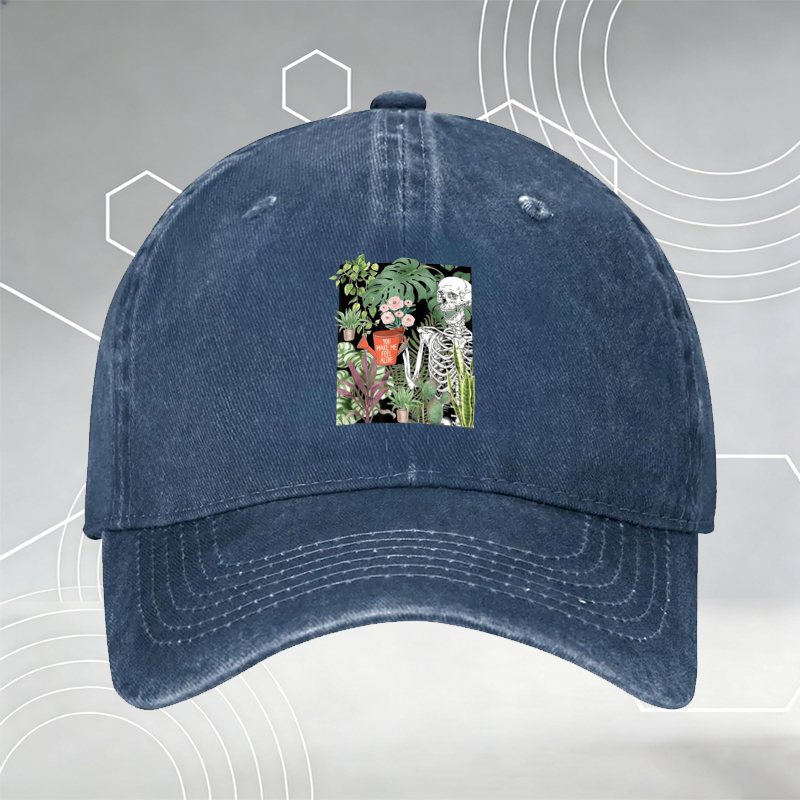 New Baseball Cap with Train and Heartbeat Pattern Print - Unisex Adjustable Hat for Outdoor Activities, Travel, and Casual Wear - Perfect for Train Enthusiasts and Fashion-Lovers Aged 18-45