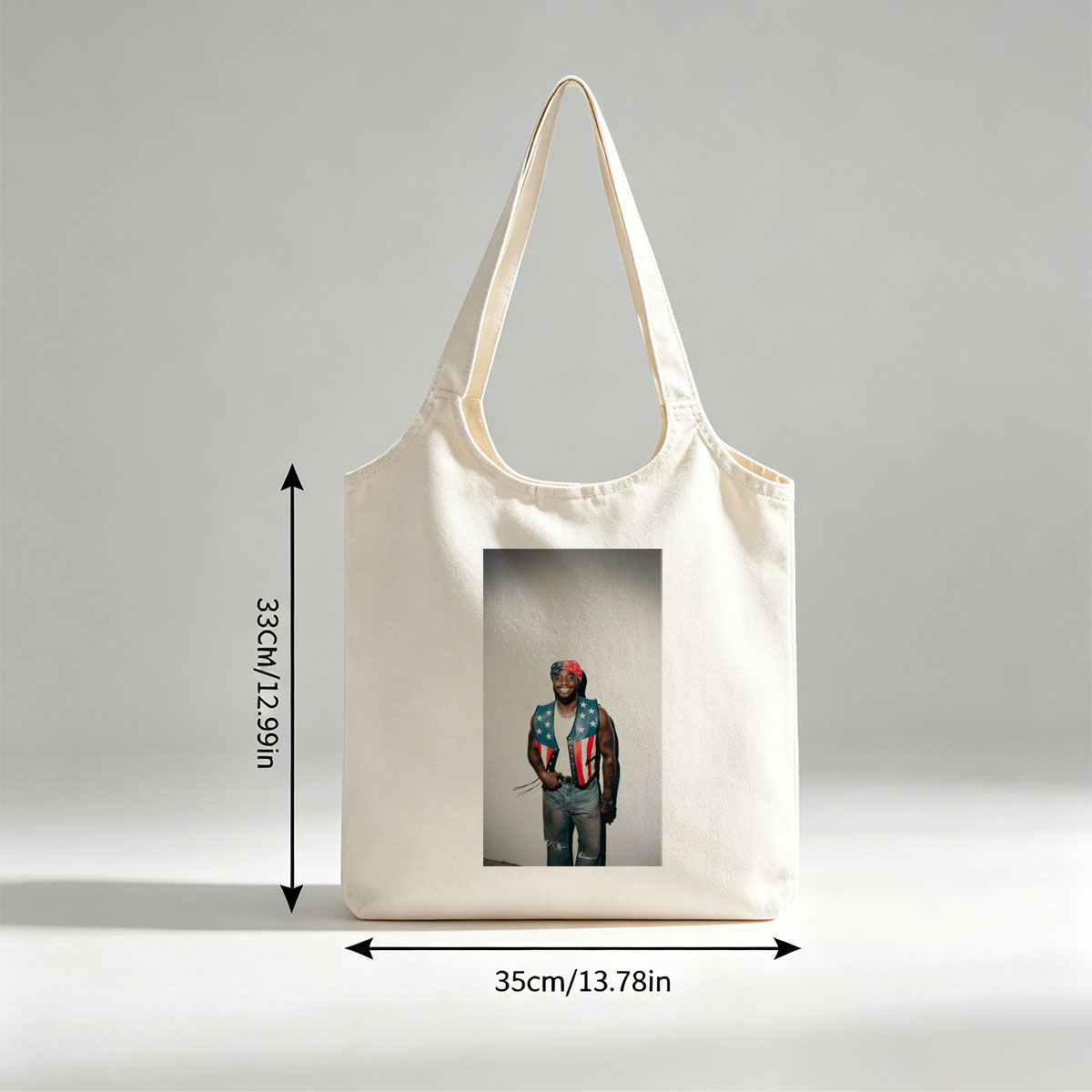 T-Pain in Patriotic Vest and Bandana, Standing Confidently Against a Plain Background - Canvas shoulder bags/