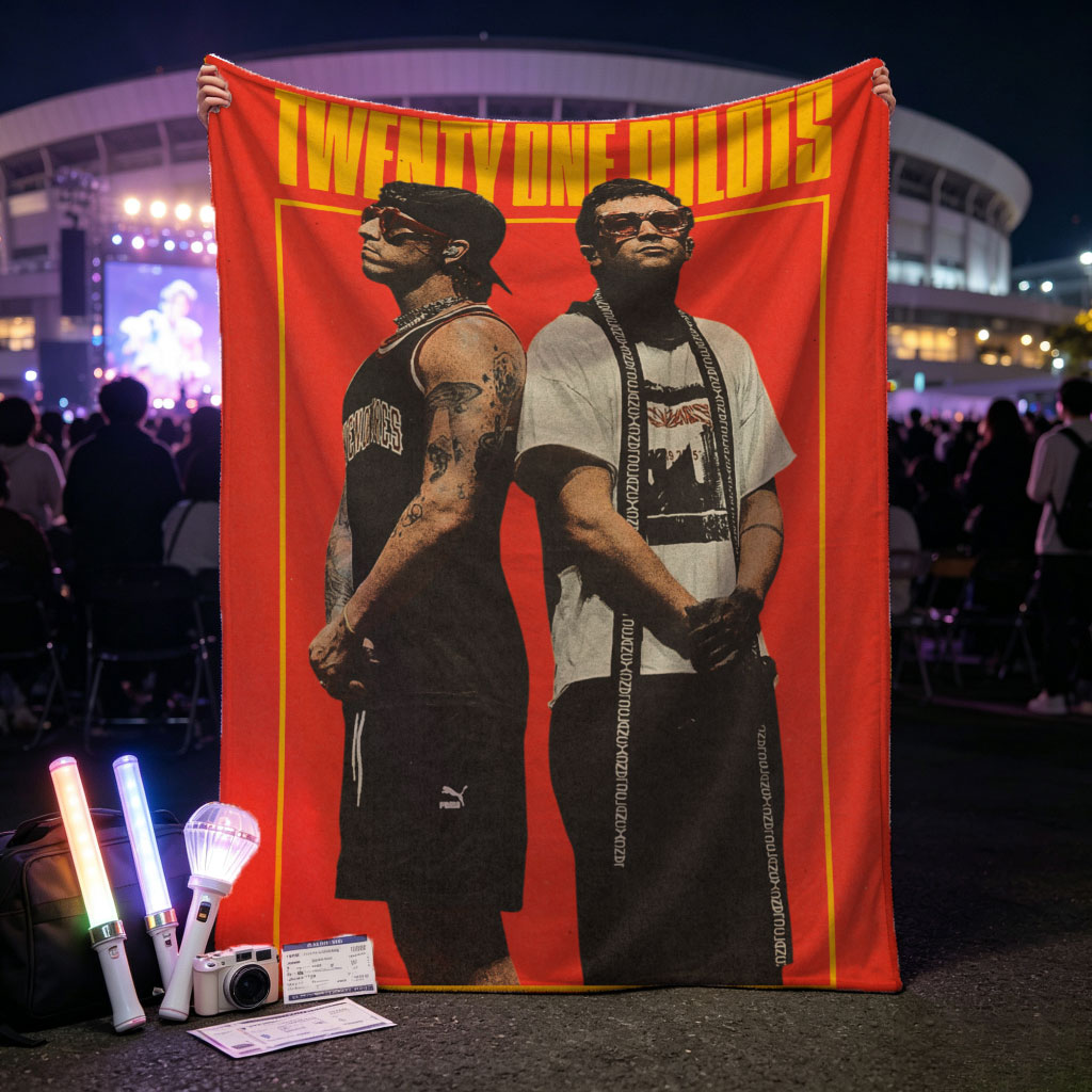 Twenty One Pilots Standing Back to Back in Bold Red Poster Art - Blankets
