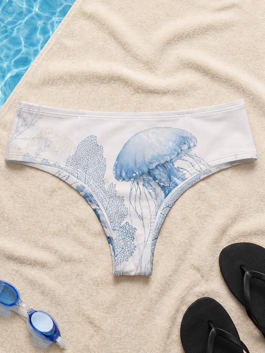 Underwater Serenity with Jellyfish and Seashells -  Men's swim trunks