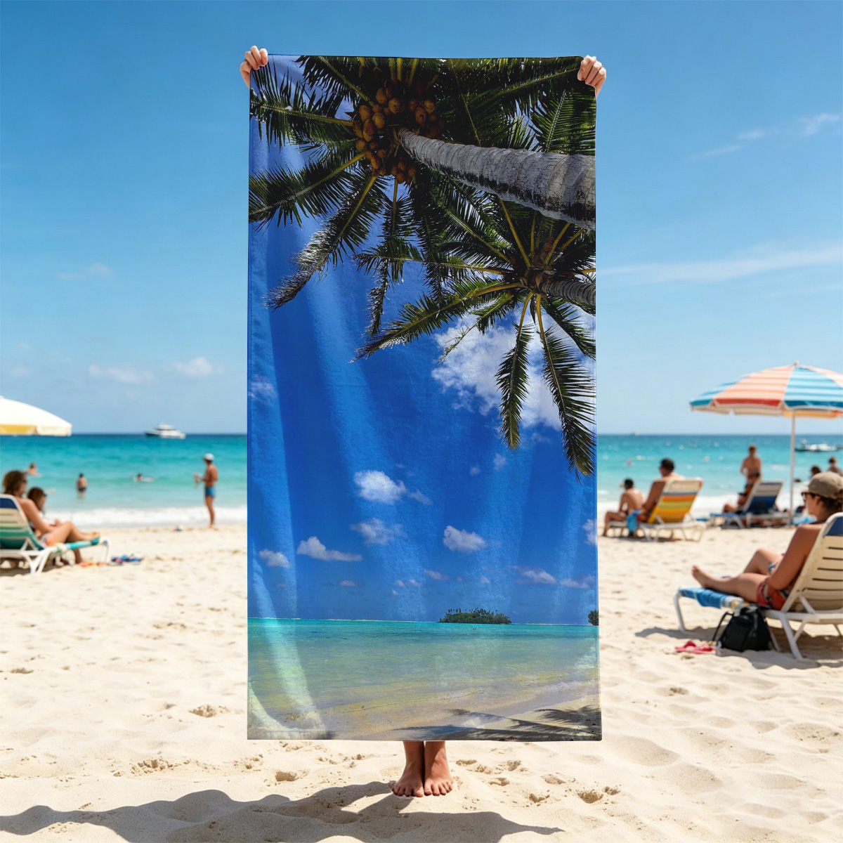 Tropical beach with palm trees and clear blue water - Beach towels