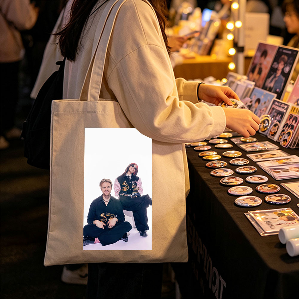 Billie Eilish and Finneas O'Connell at the Grammys with Their Awards - Canvas tote bags