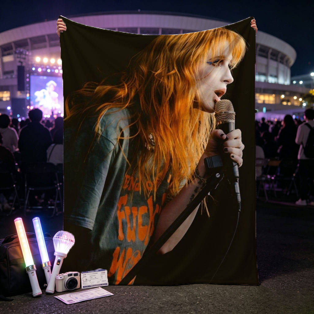Paramore's Hayley Williams Performing on Stage with Microphone in Hand - Blankets