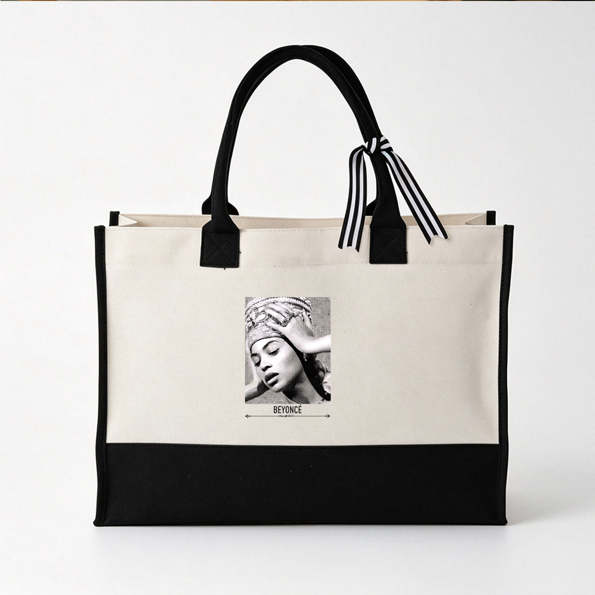 Beyoncé in a stylish headwrap, artistic black and white portrait - Canvas patchwork gift tote bag