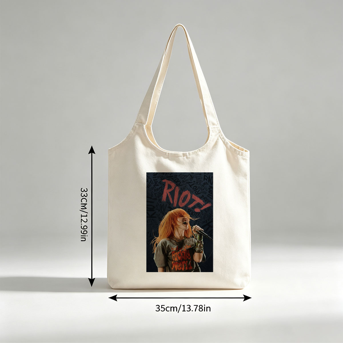 Paramore Riot! Live Performance with Intense Energy and Red Hair in Focus - Canvas shoulder bags/
