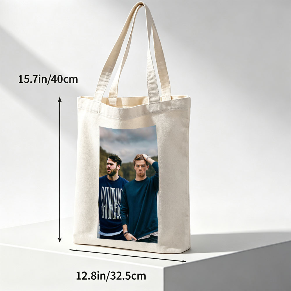 Liam Payne and a Friend in Casual Outfit Standing Outdoors with Nature Background - Canvas tote bags