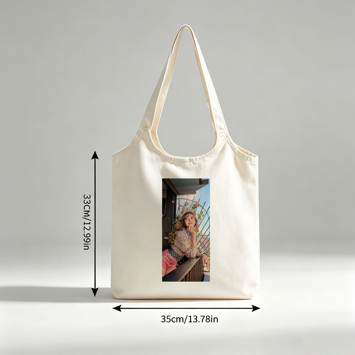 Lisa Blackpink Balcony Portrait with Floral Background and Stylish Outfit - Canvas shoulder bags/