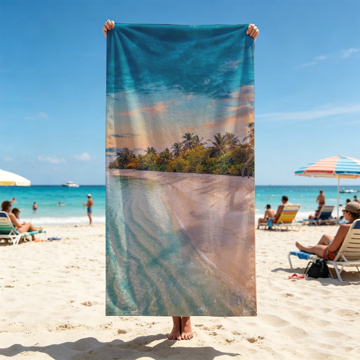 Tropical beach with crystal clear water and palm trees at sunset - Beach towels