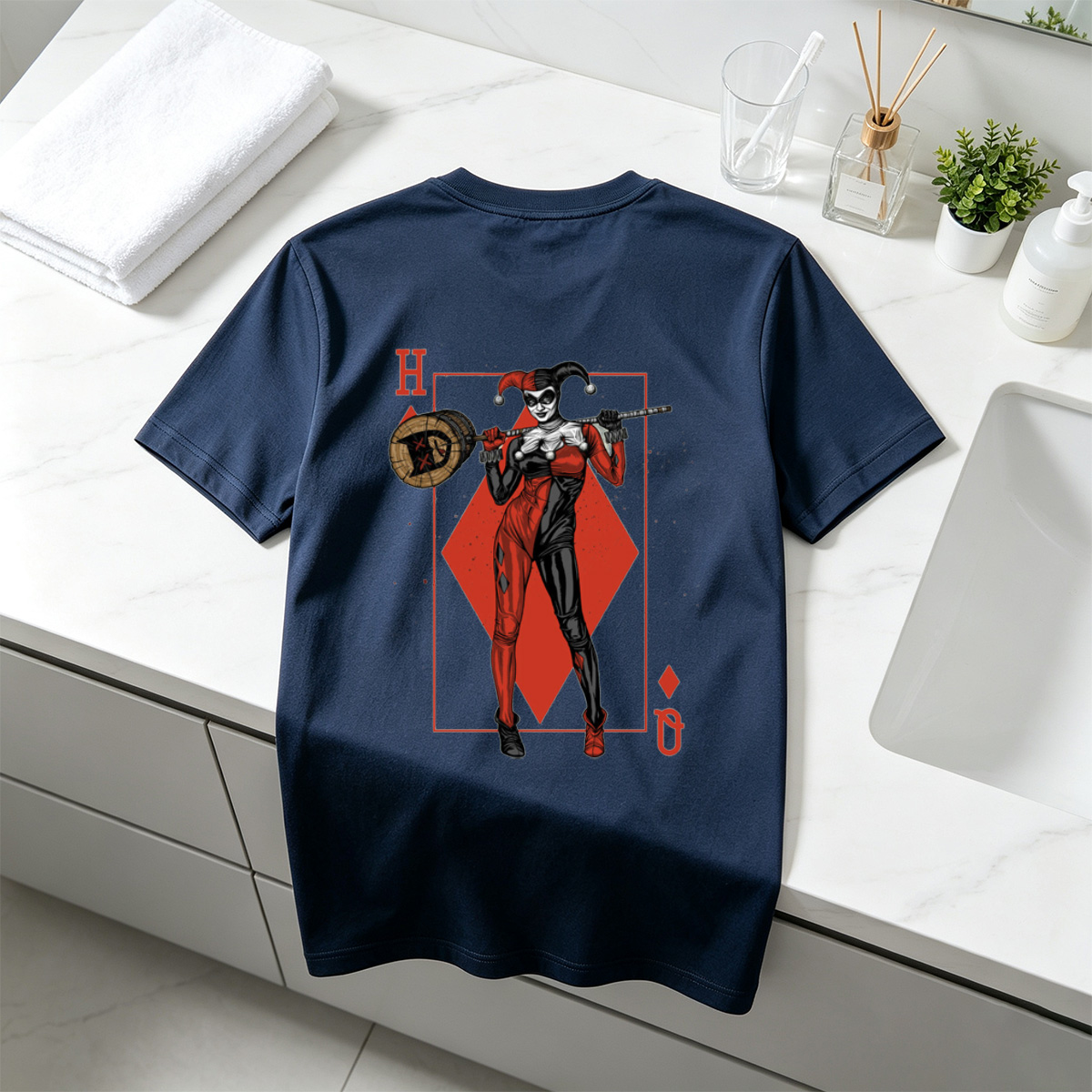 Harley Quinn - Queen of Diamonds - Tee