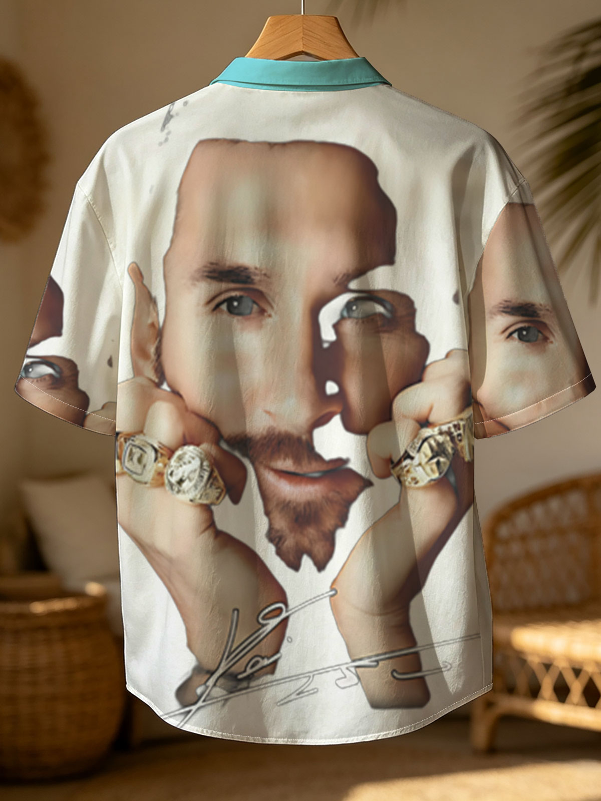 Lionel Messi with Championship Rings Signature Portrait -  Shirt