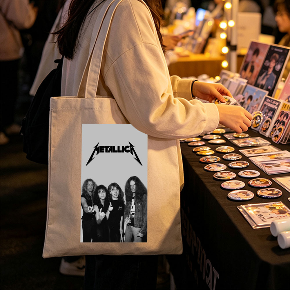 Metallica Band Members in Classic Black and White Portrait with Iconic Logo - Canvas tote bags