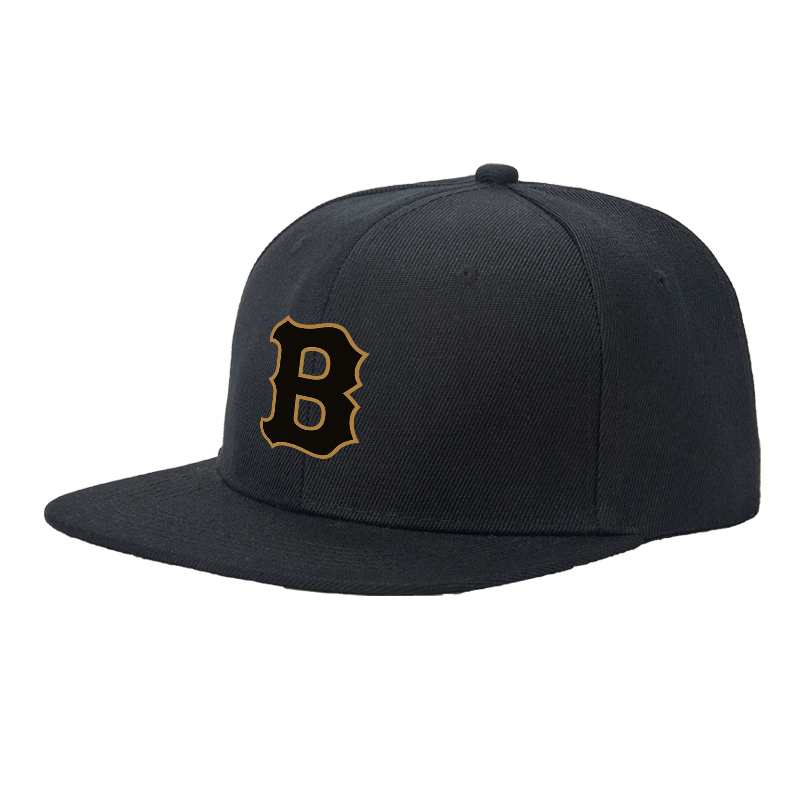 Flat Brim Baseball Cap Gold B Logo Patch Streetwear Underground Skate Style for Basketball Court Skate Park Urban Riders and Hip Hop Artists