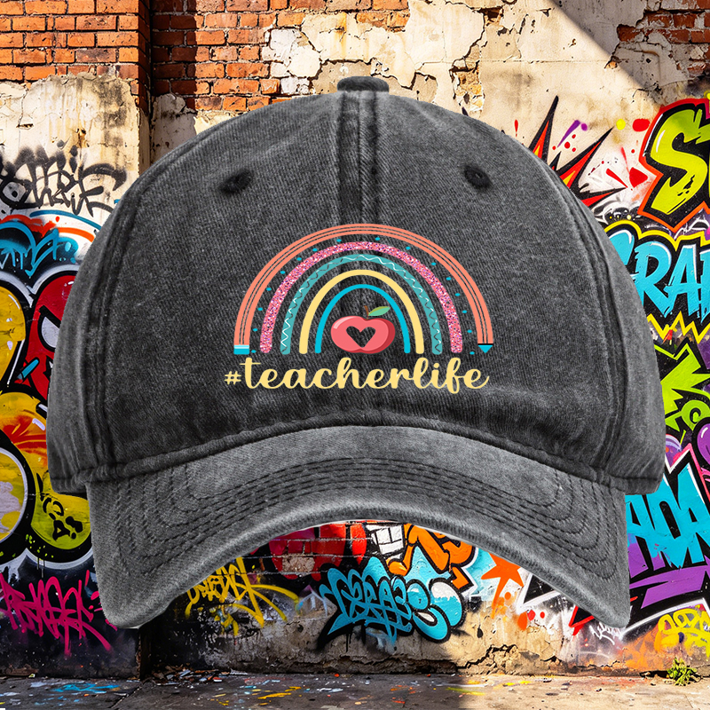 Unisex Classic Washed Hat with Rainbow Apple Print and #teacherlife Text – Perfect for Teachers, Educators, and School Events – Ideal Gift for Teaching Professionals