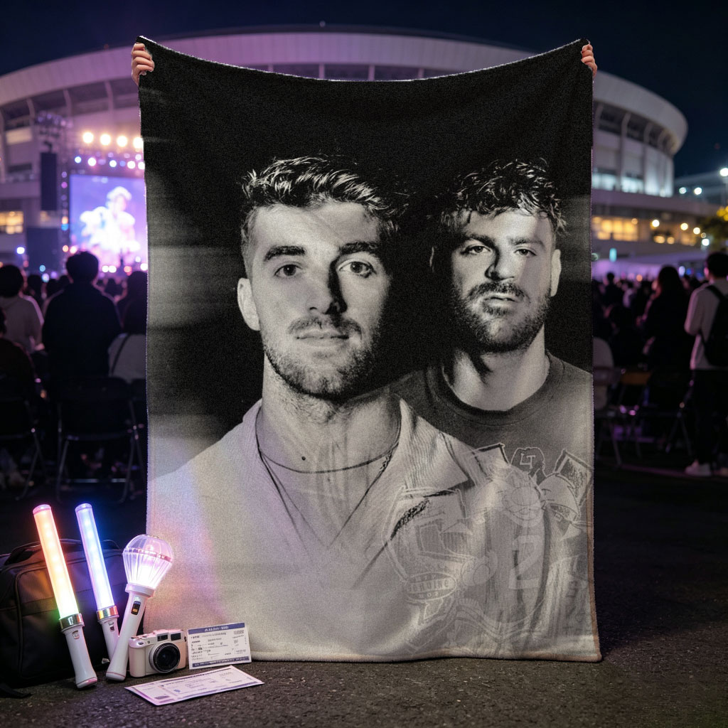 Liam Payne and a Friend in a Black-and-White Portrait with Blurred Background - Blankets