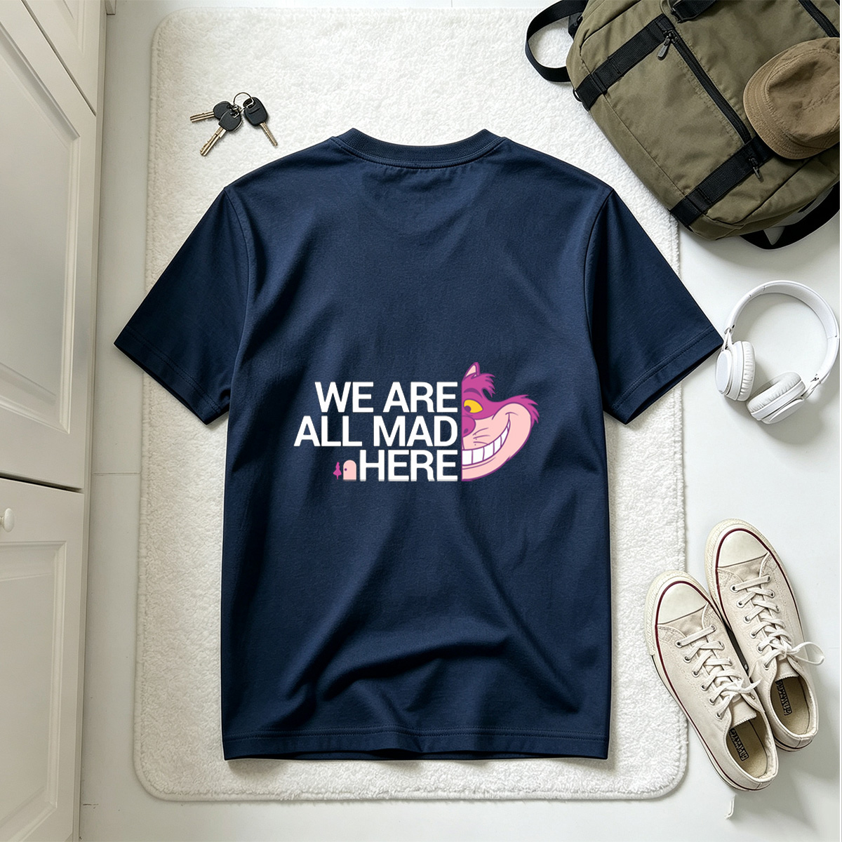 Alice in Wonderland - Cheshire Cat: We Are All Mad Here - Tee