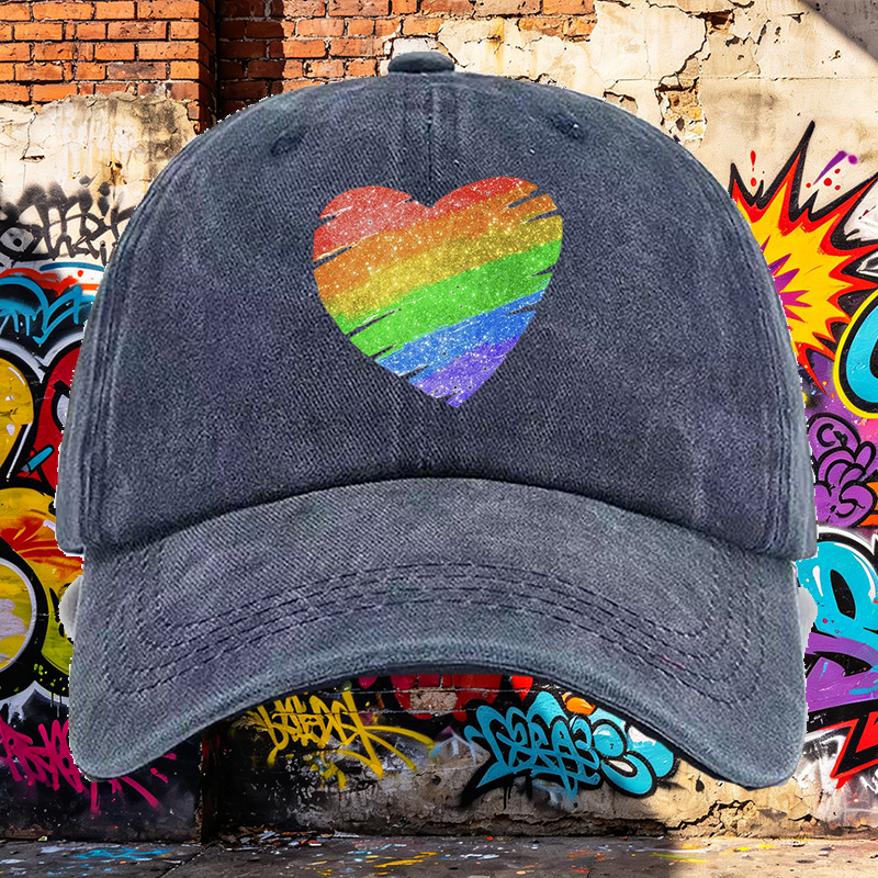 Men's Rainbow Heart Print Washed Cap Casual Round Brim Summer Lightweight Hat for Outdoor Activities and Pride Events Adults Unisex Fashion Accessory