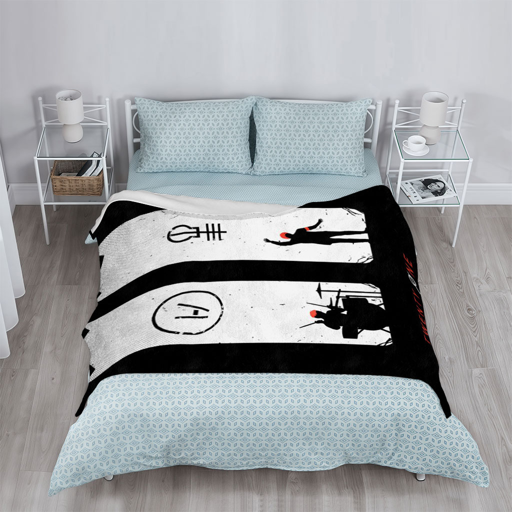 Twenty One Pilots Live Performance Silhouette Artwork - Blankets