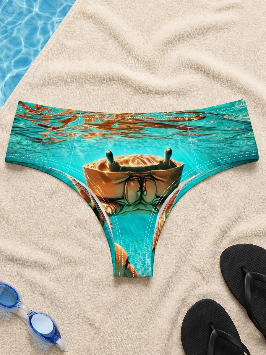 Crab in Sunlit Waters -  Men's swim trunks