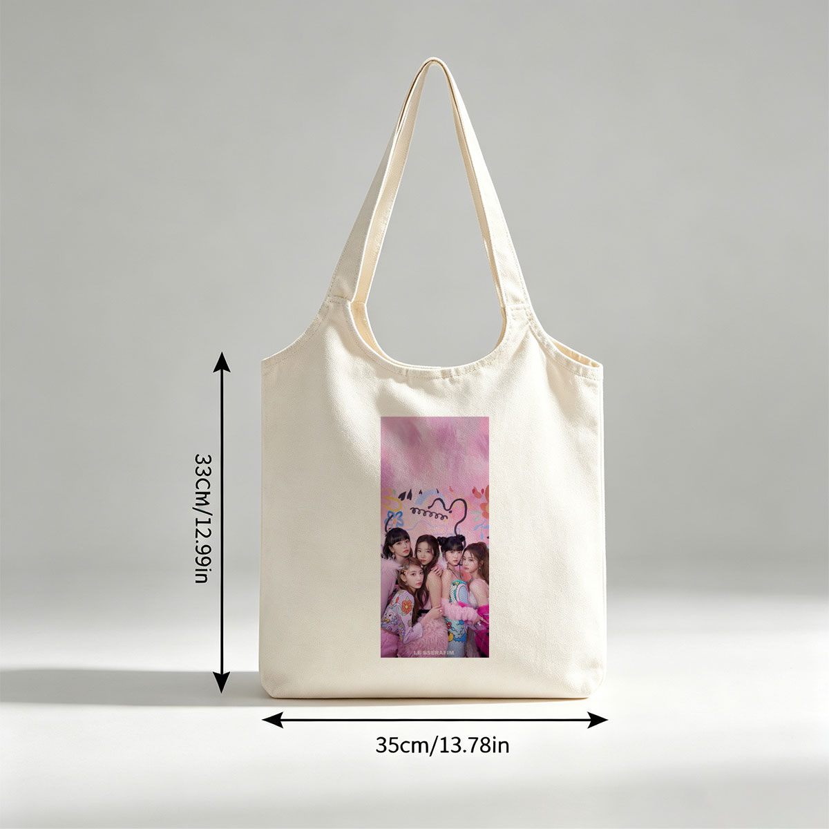 LE SSERAFIM in a Colorful Pink-Themed Photo Shoot with Playful Expressions and Vibrant Outfits - Canvas shoulder bags/