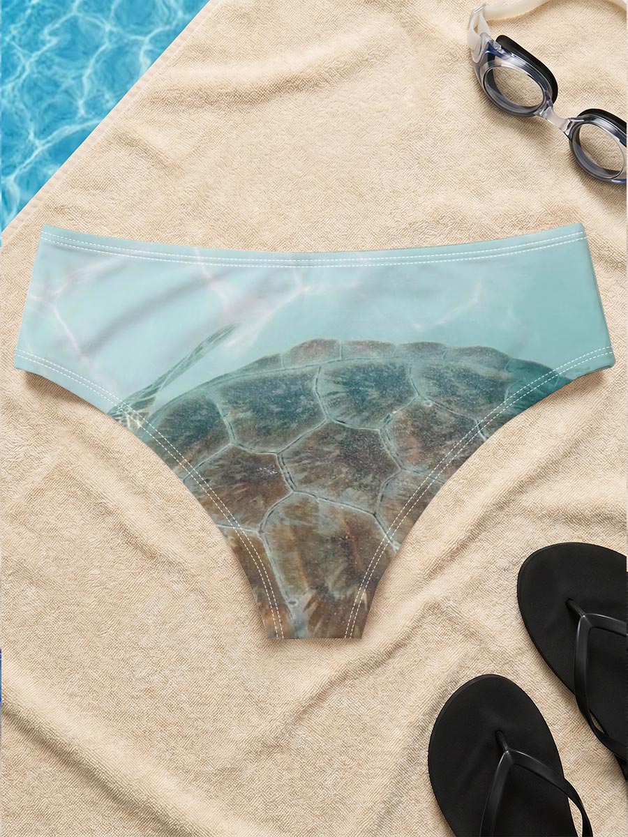 Sea Turtle Swimming in Clear Blue Water -  Men's swim trunks