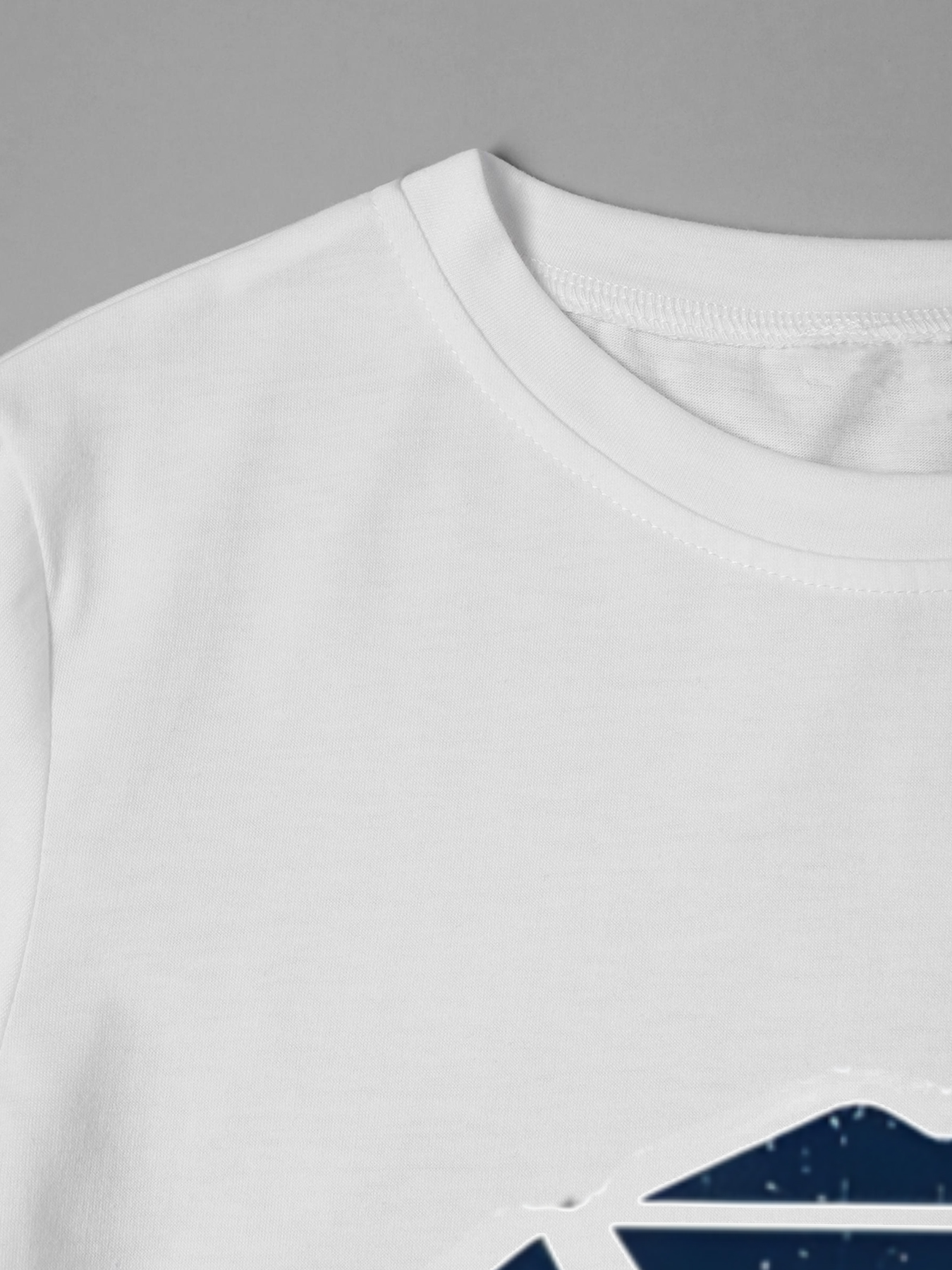 Men's Printed T-Shirt with Vintage Style Letter M Logo Design Casual Round Neck Summer Lightweight Breathable Short Sleeve T-Shirt for Everyday Wear, Outdoor Activities, and Urban Fashion Lovers